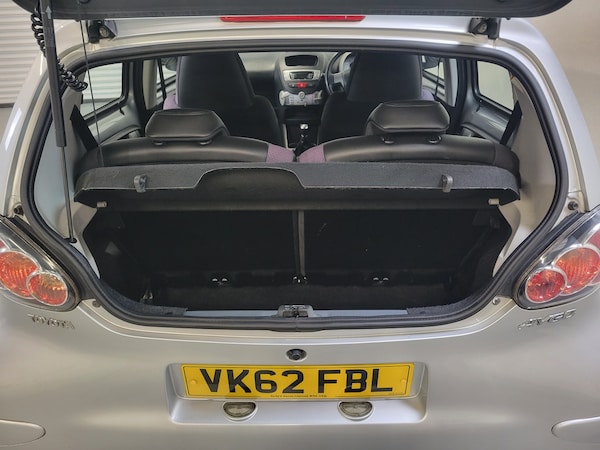 Used Toyota AYGO 2012 for sale - 76246083: Photo 29