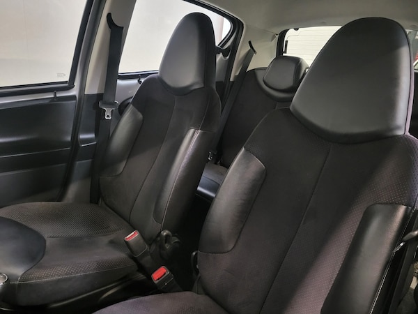Used Toyota AYGO 2012 for sale - 76246083: Photo 37