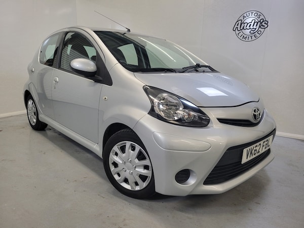 Used Toyota AYGO 2012 for sale - 76246083: Photo 3