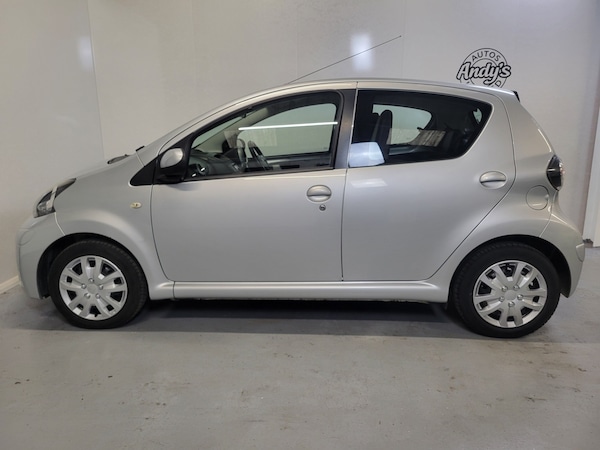Used Toyota AYGO 2012 for sale - 76246083: Photo 43