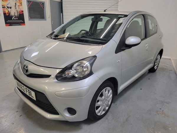 Used Toyota AYGO 2012 for sale - 76246083: Photo 9