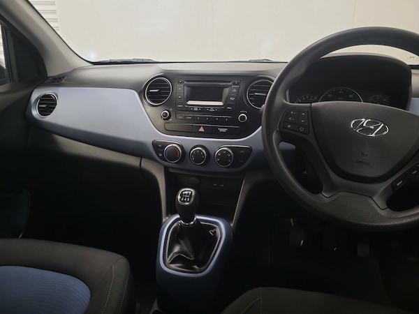 Used Hyundai i10 2014 for sale - 74518799: Photo 14