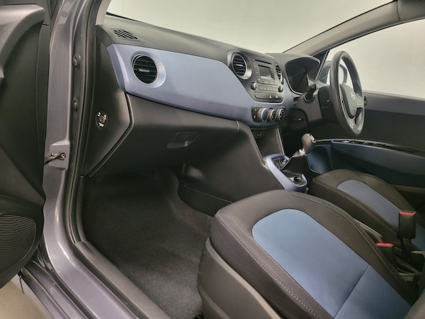 Used Hyundai i10 2014 for sale - 74518799: Photo 17