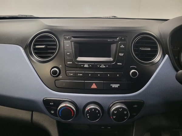 Used Hyundai i10 2014 for sale - 74518799: Photo 25