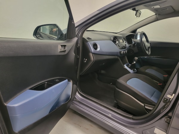 Used Hyundai i10 2014 for sale - 74518799: Photo 34