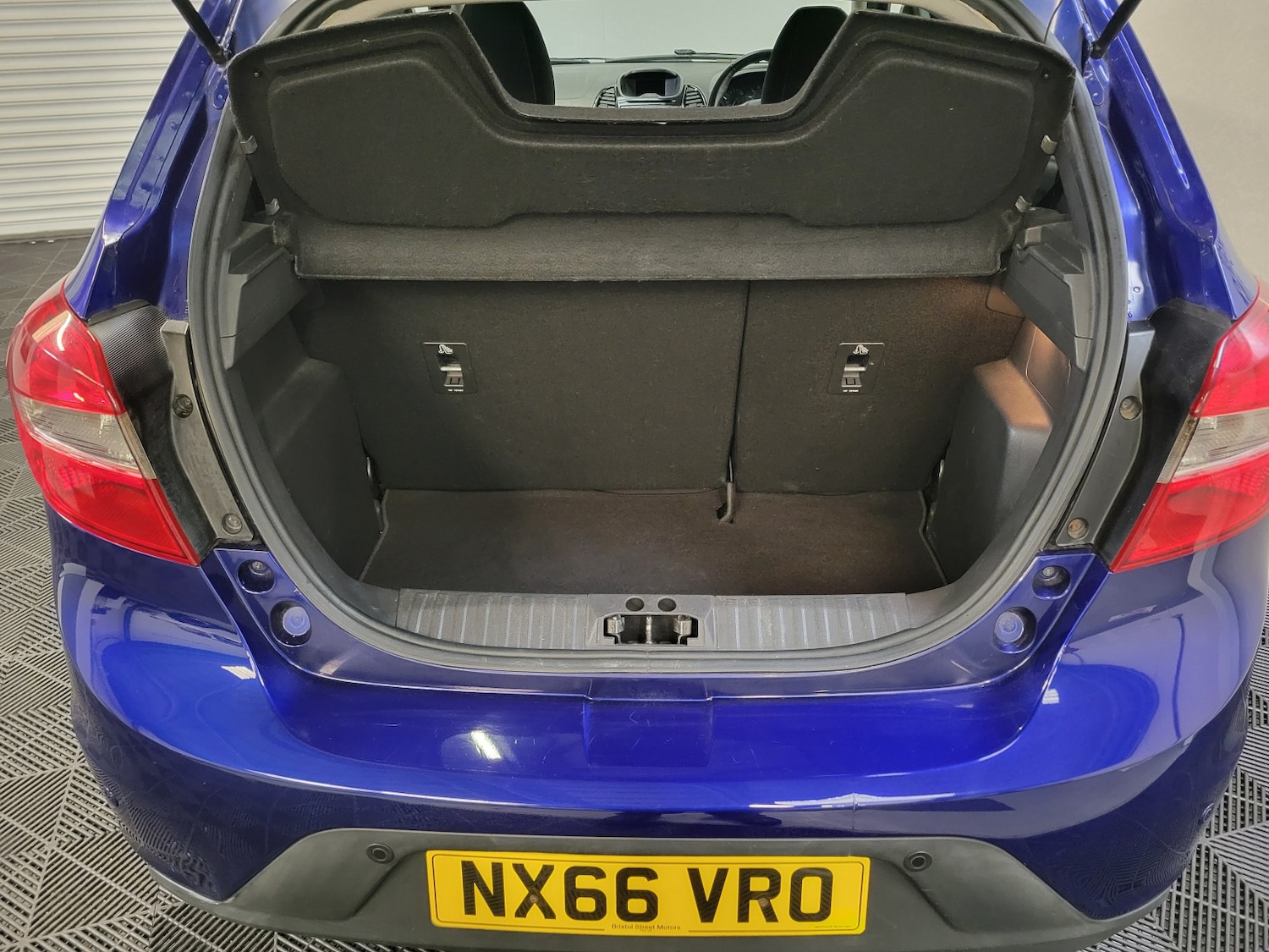 Used Ford Ka+ 2016 for sale - 76713046: Photo 32