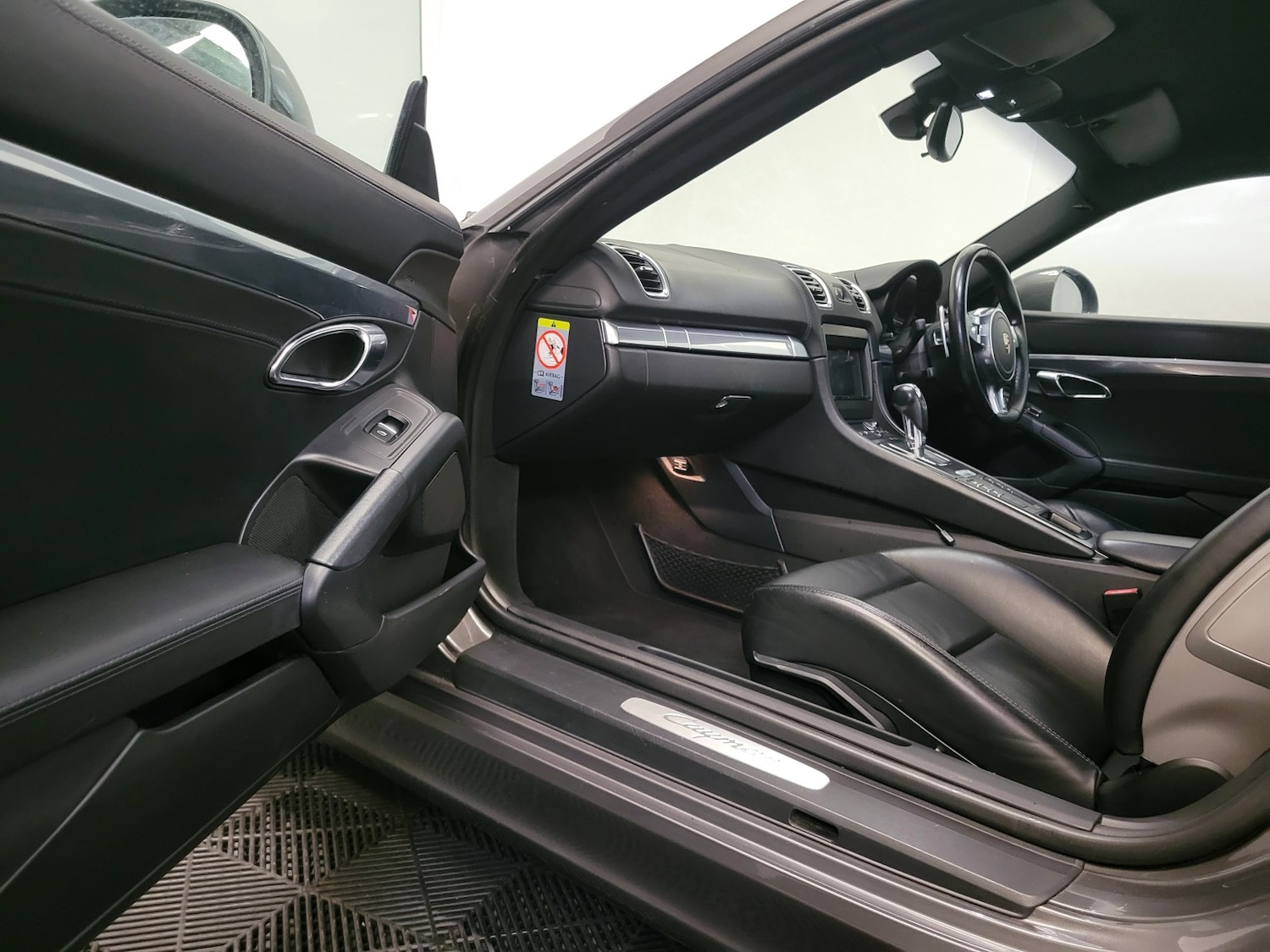 Used Porsche Cayman 2013 for sale - 78090643: Photo 61