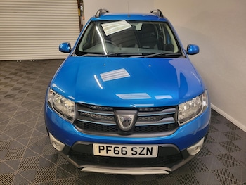 Used Dacia Sandero Stepway 2016 for sale - 78976329: Photo