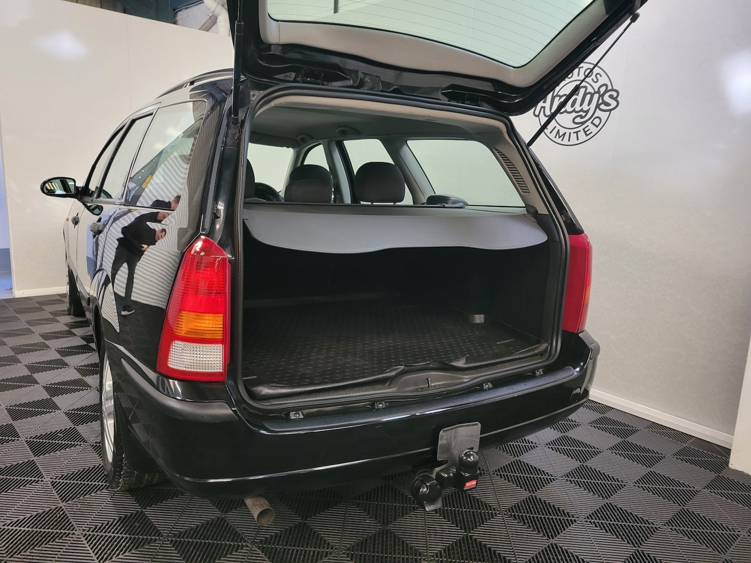 Used Ford Focus 2003 for sale - 77195473: Photo 33