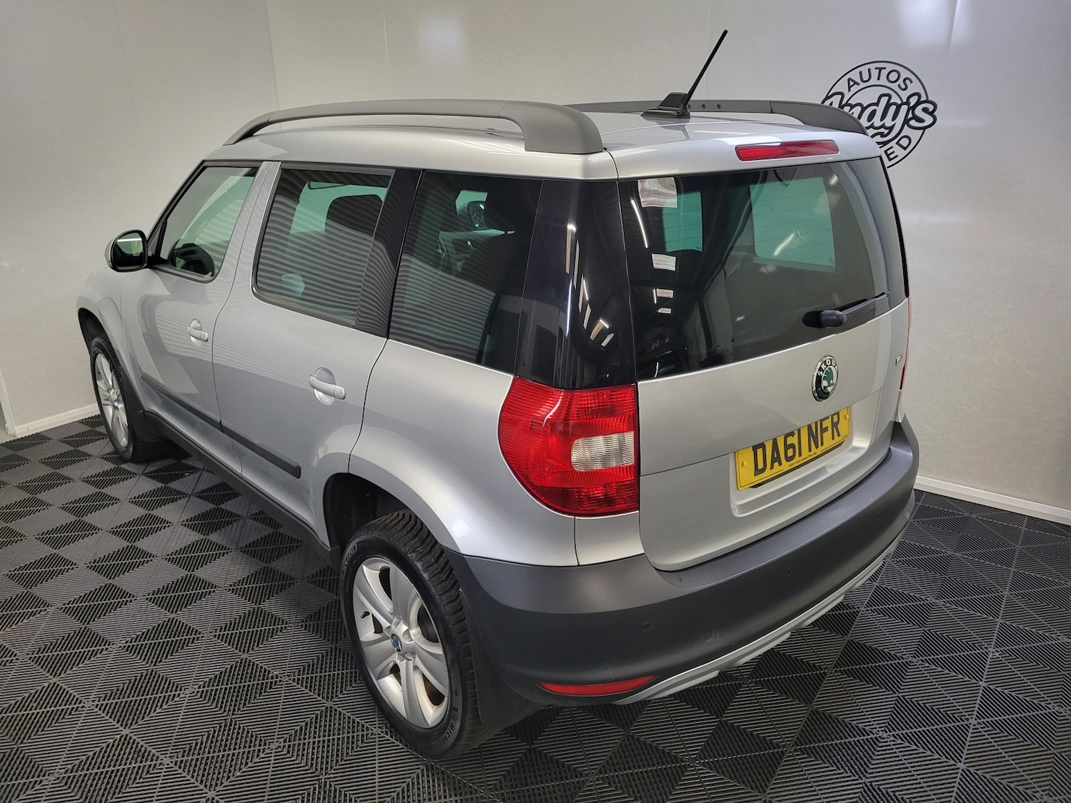 Used Skoda Yeti 2011 for sale - 77474817: Photo 19