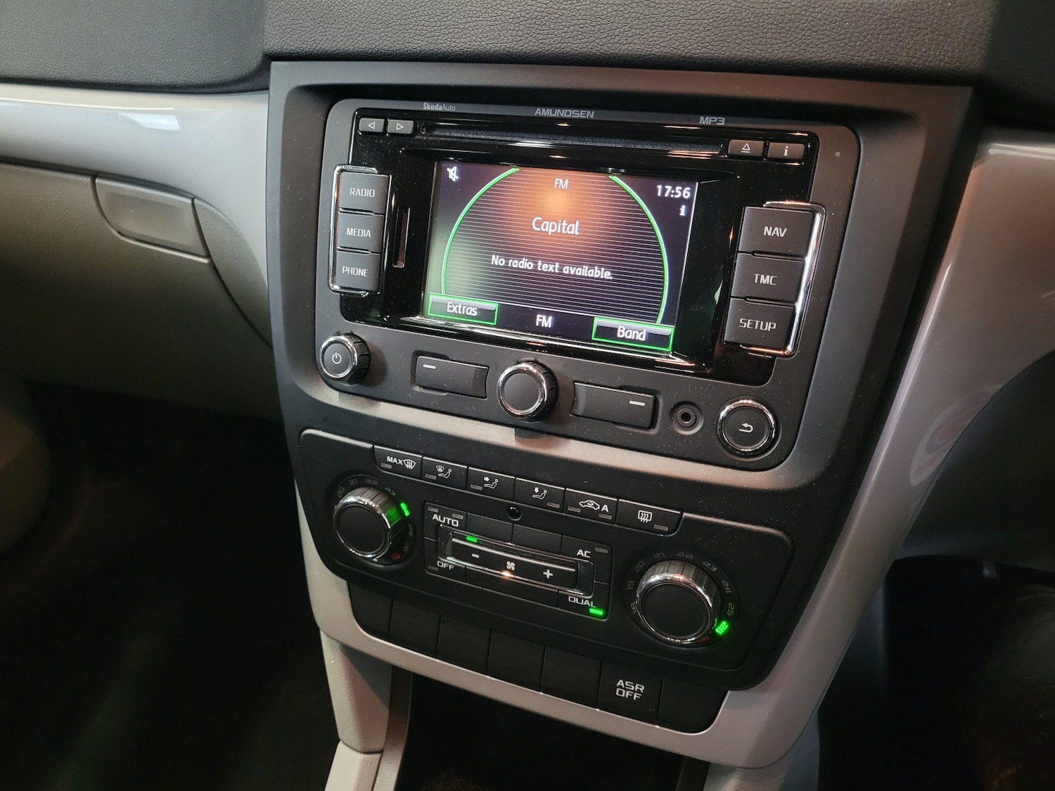 Used Skoda Yeti 2011 for sale - 77474817: Photo 57