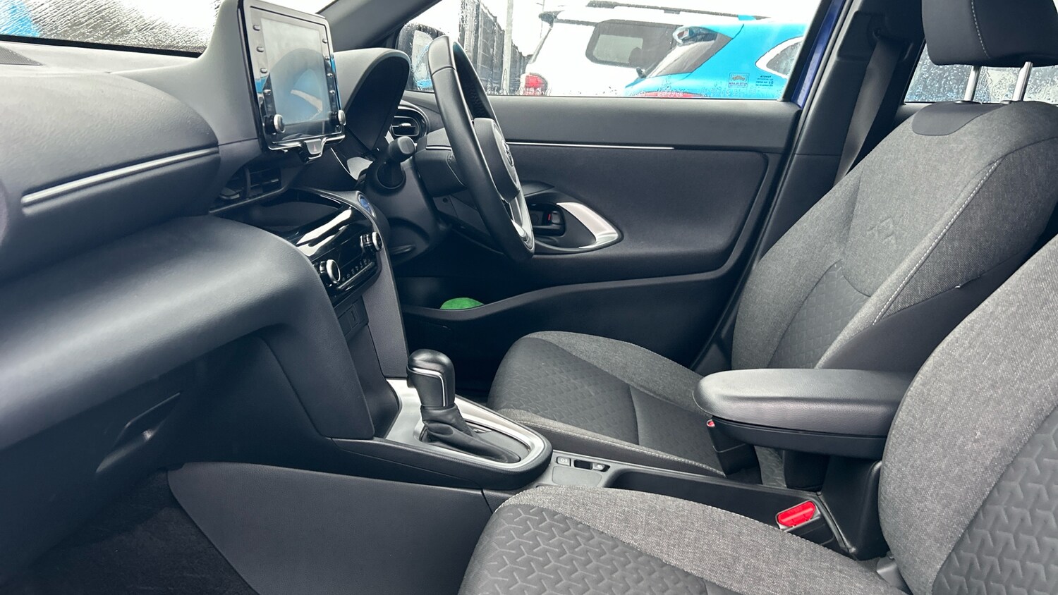 Used Toyota Yaris Cross 2023 for sale - 77998233: Photo 10