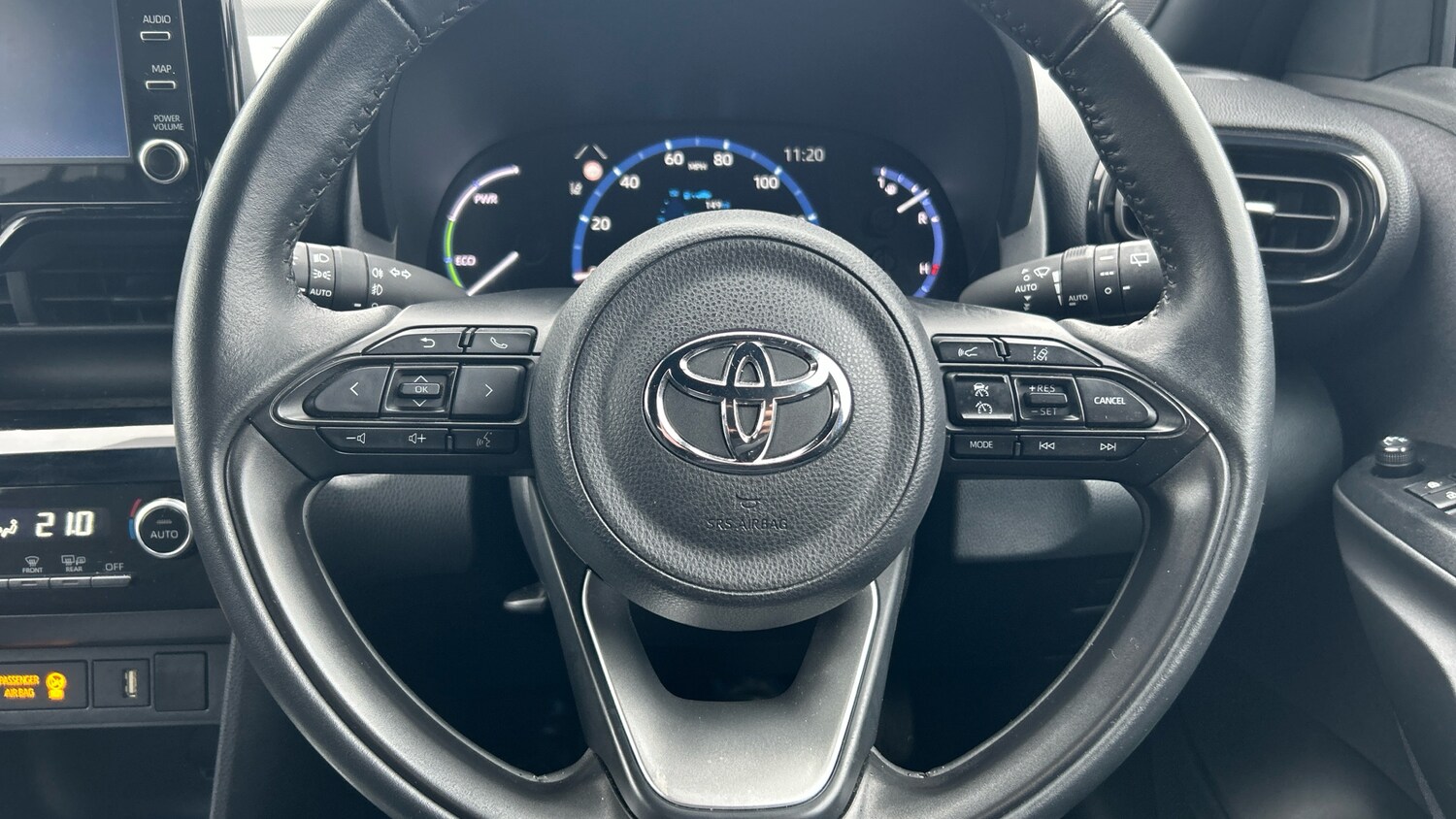 Used Toyota Yaris Cross 2023 for sale - 77998233: Photo 8