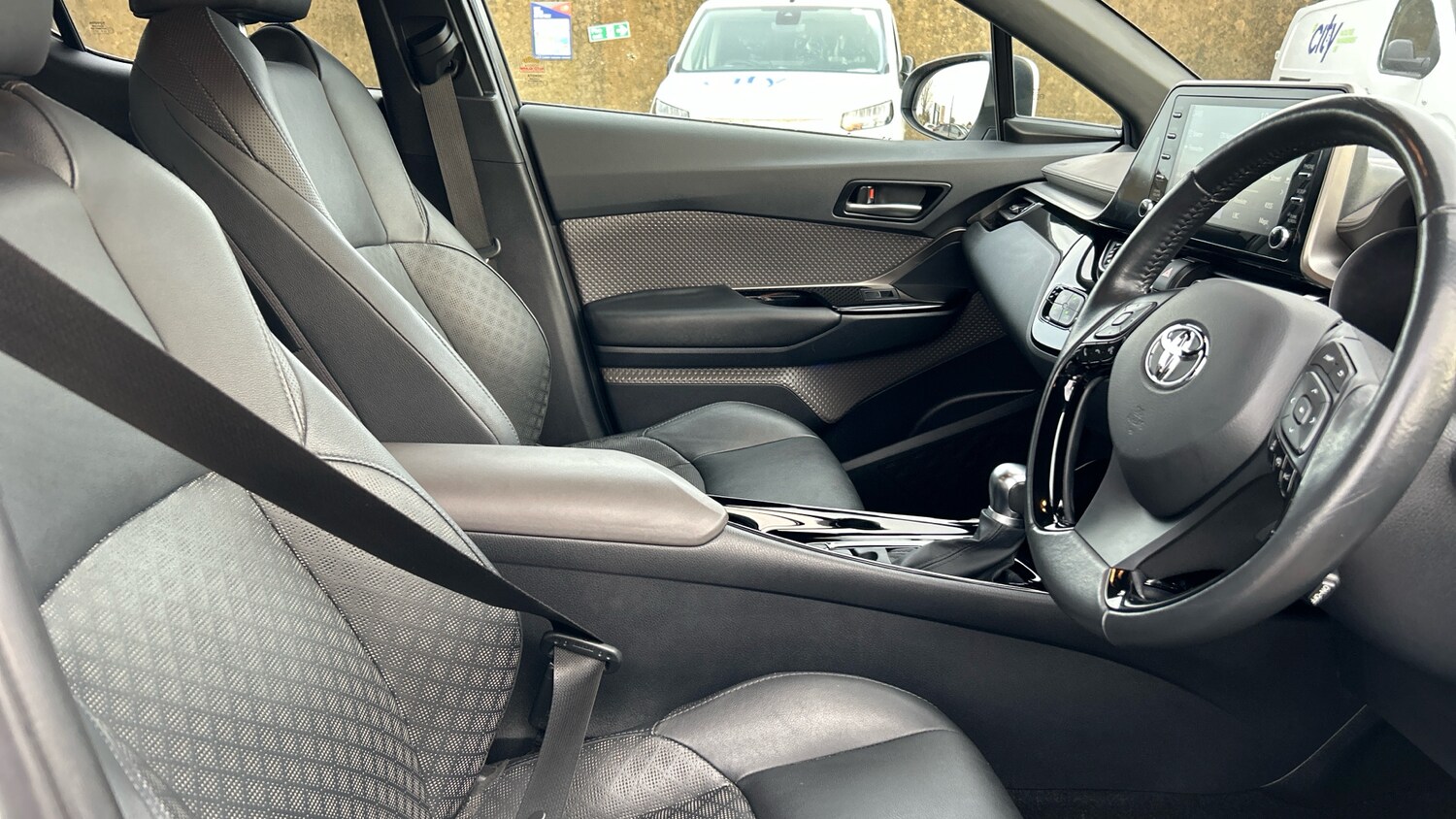 Used Toyota C-HR 2020 for sale - 76780046: Photo 11