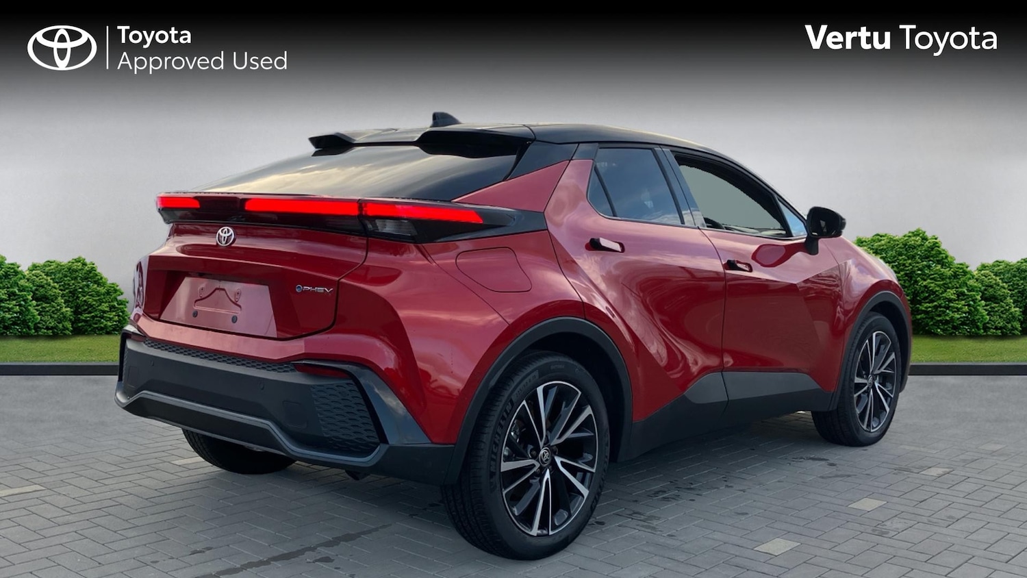 Used Toyota C-HR 2025 for sale - 77802292: Photo 2