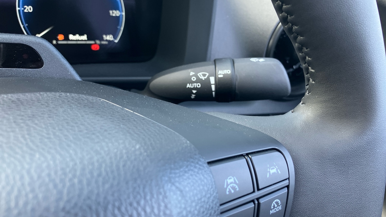 Used Toyota C-HR 2025 for sale - 77802292: Photo 37