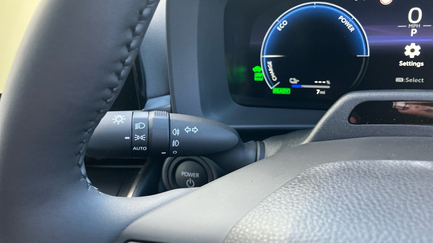 Used Toyota C-HR 2025 for sale - 77802292: Photo 38