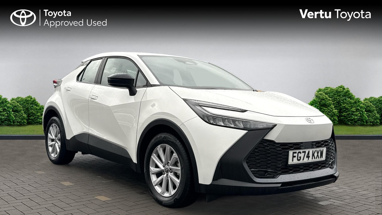 Used Toyota C-HR 2024 for sale - 76719920: Photo 1