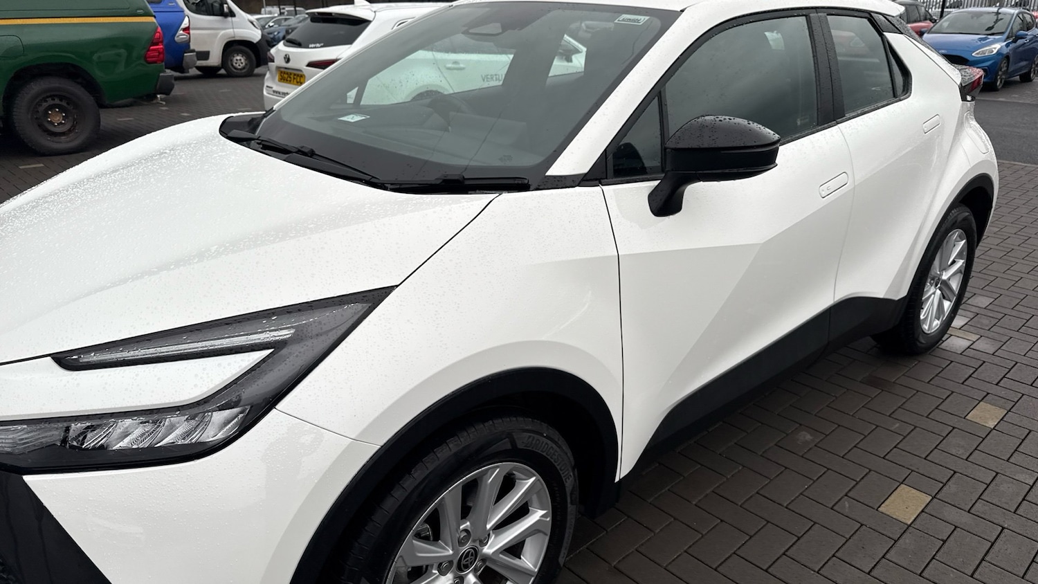 Used Toyota C-HR 2024 for sale - 76719920: Photo 23