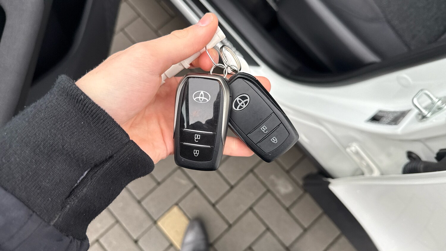 Used Toyota C-HR 2024 for sale - 76719920: Photo 37