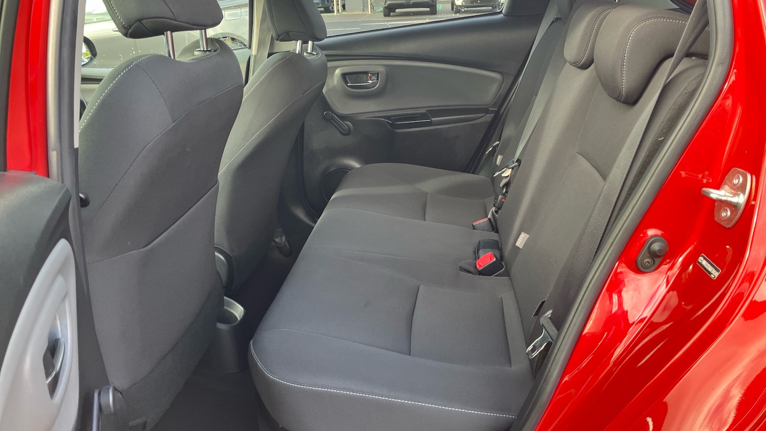 Used Toyota Yaris 2016 for sale - 76321675: Photo 13