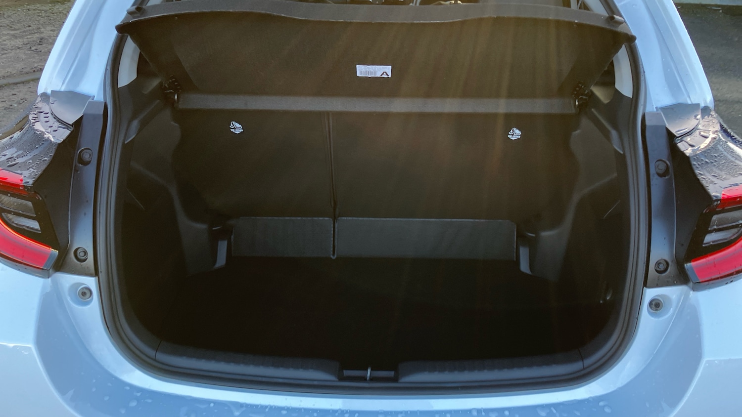 Used Toyota Yaris 2024 for sale - 77036642: Photo 14