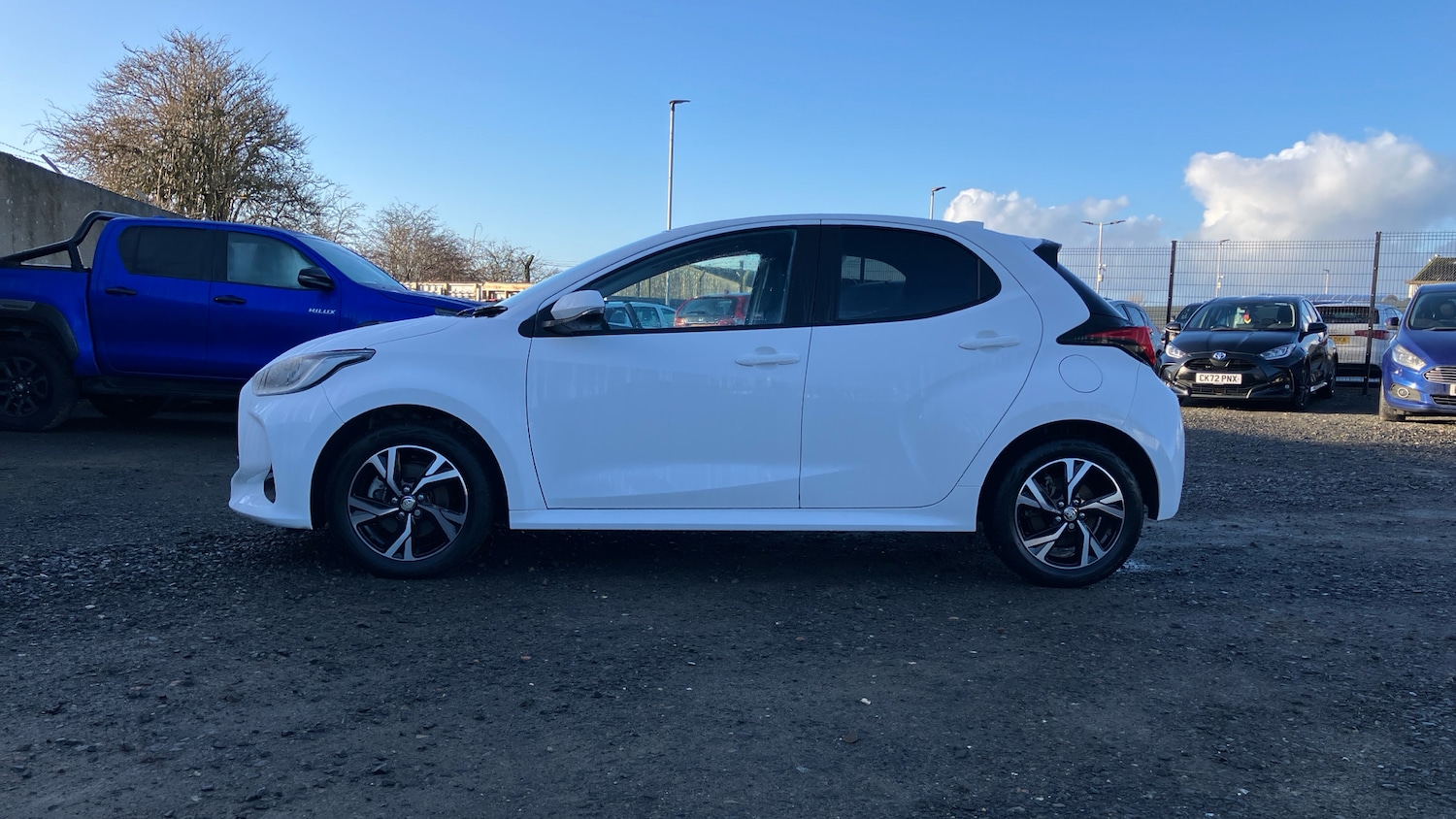 Used Toyota Yaris 2024 for sale - 77036642: Photo 17