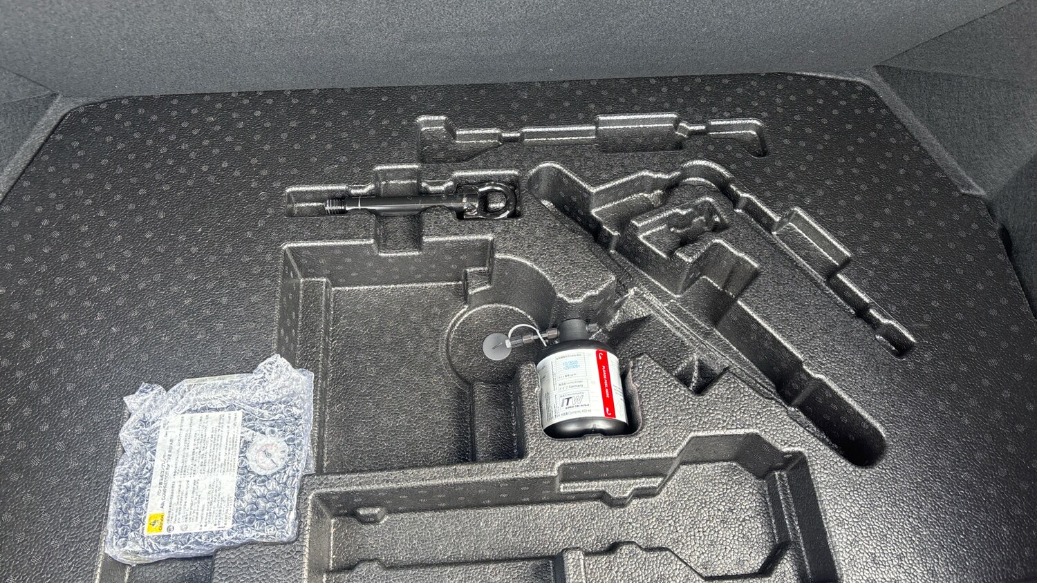 Used Toyota C-HR 2023 for sale - 77963100: Photo 21