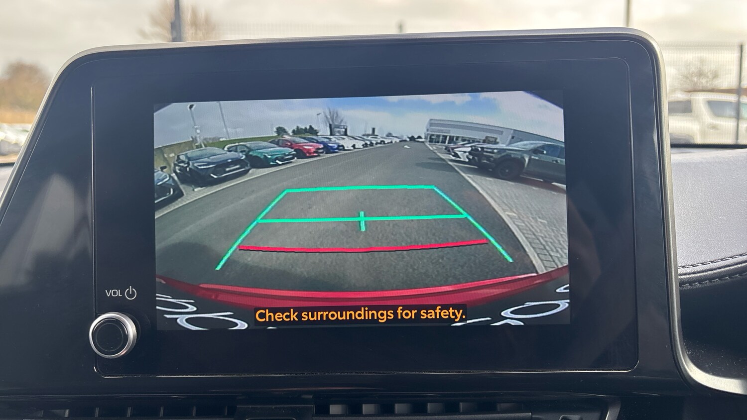 Used Toyota C-HR 2023 for sale - 77963100: Photo 31