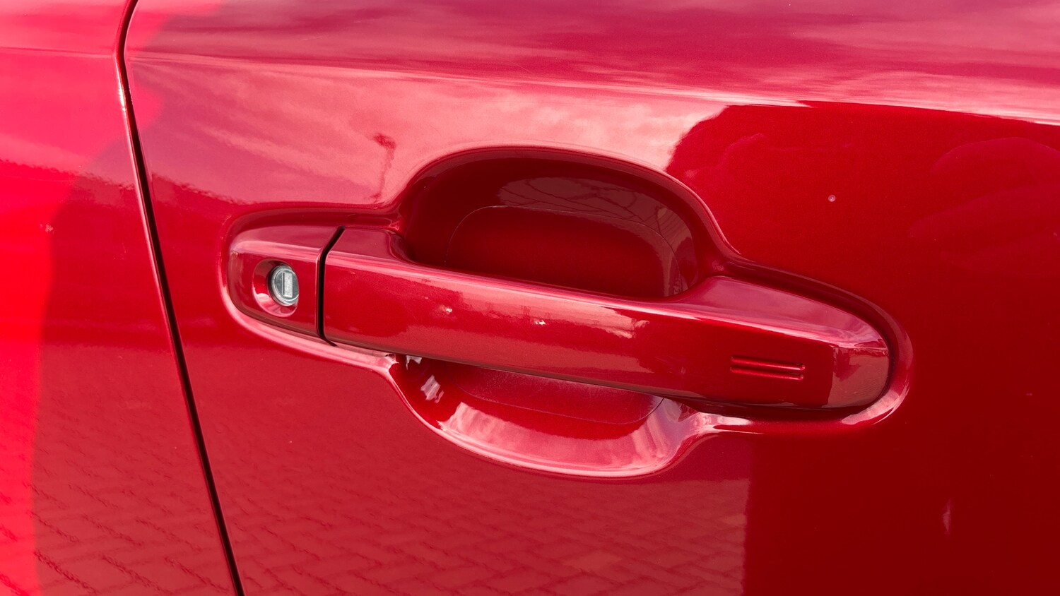 Used Toyota C-HR 2023 for sale - 77963100: Photo 32