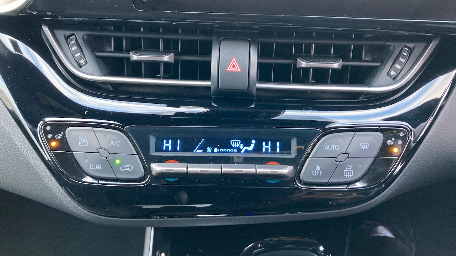 Used Toyota C-HR 2023 for sale - 77662453: Photo 39