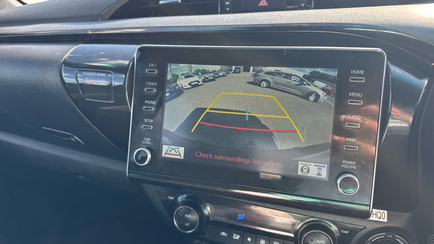 Used Toyota Hilux 2023 for sale - 76541729: Photo 26