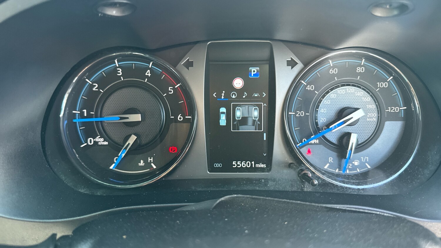 Used Toyota Hilux 2023 for sale - 76541729: Photo 40