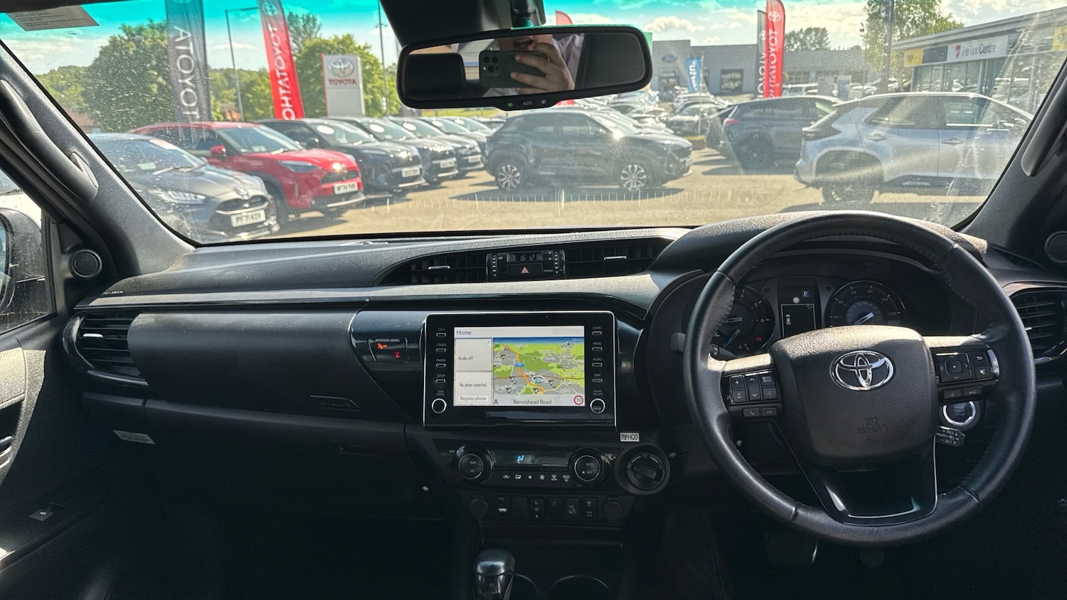 Used Toyota Hilux 2023 for sale - 76541729: Photo 5