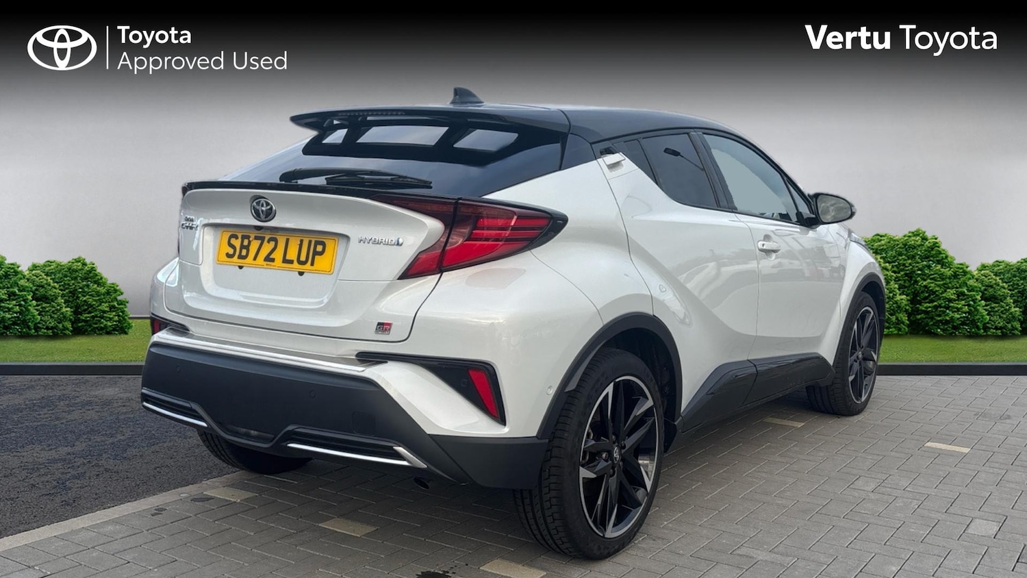Used Toyota C-HR 2023 for sale - 76159935: Photo 2