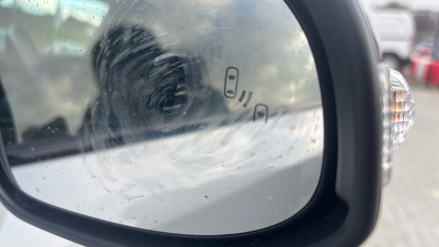 Used Toyota C-HR 2023 for sale - 76159935: Photo 45