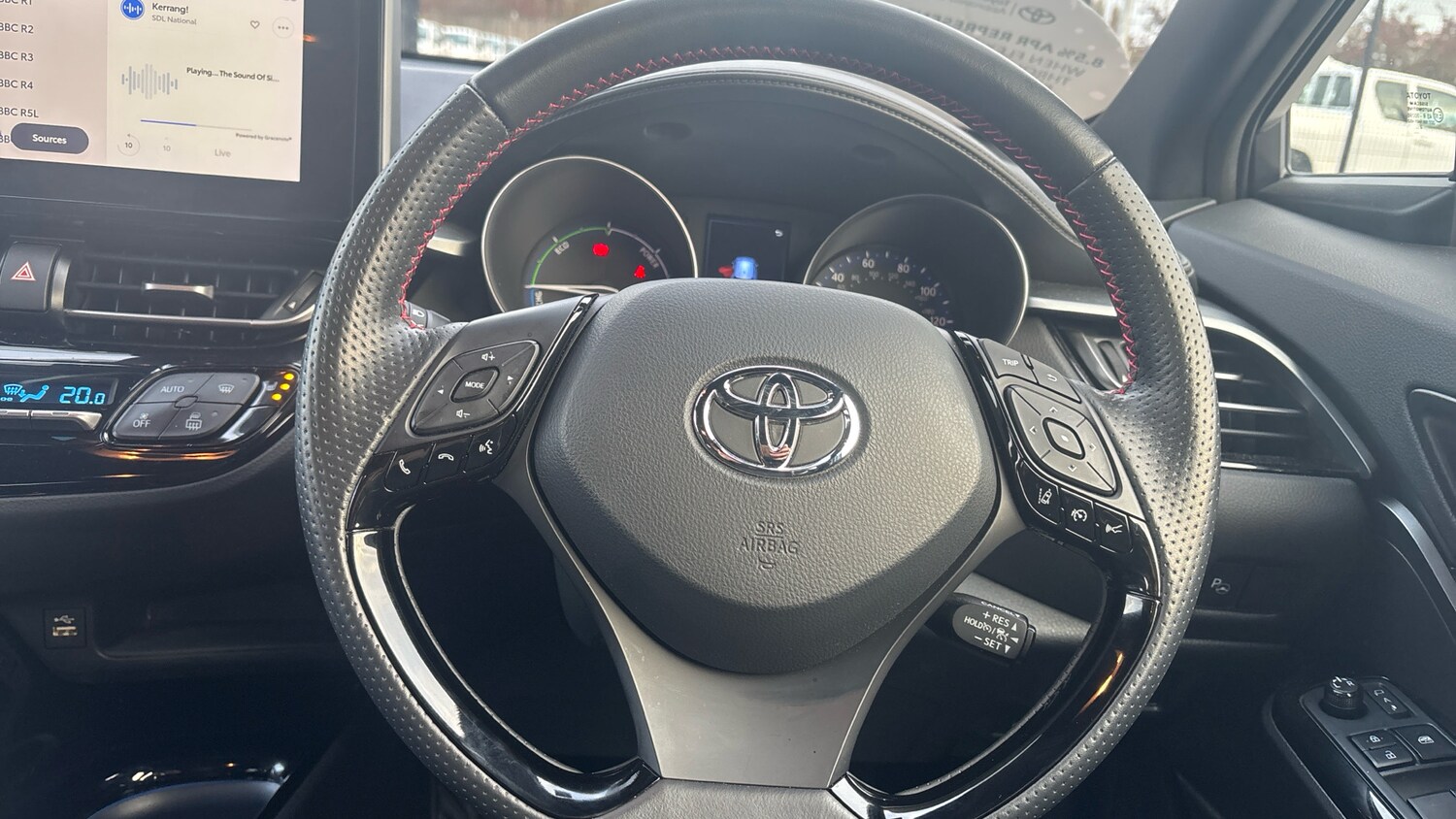 Used Toyota C-HR 2023 for sale - 76159935: Photo 6