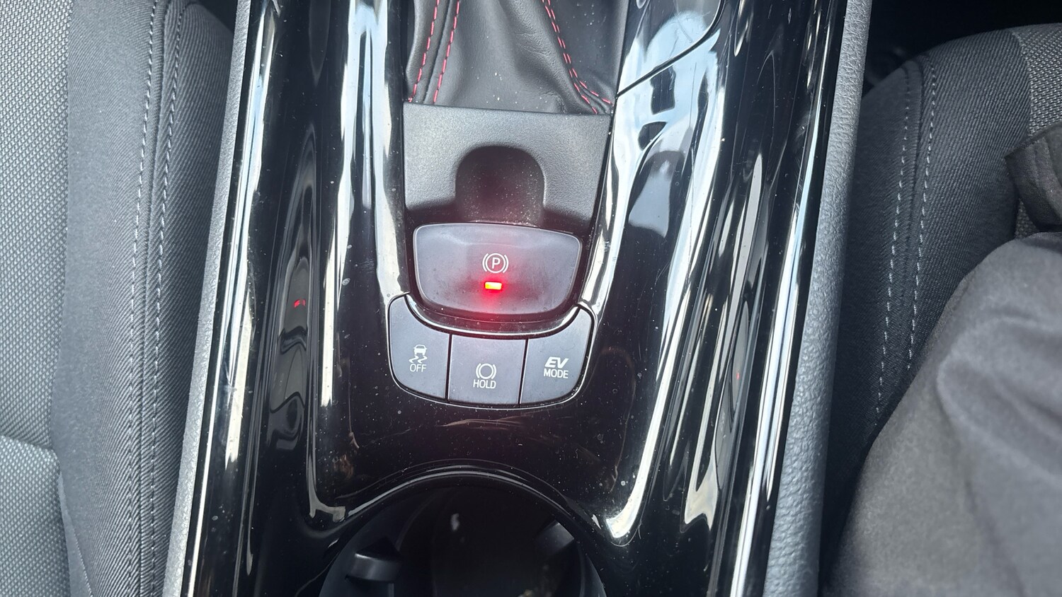 Used Toyota C-HR 2023 for sale - 76159935: Photo 60