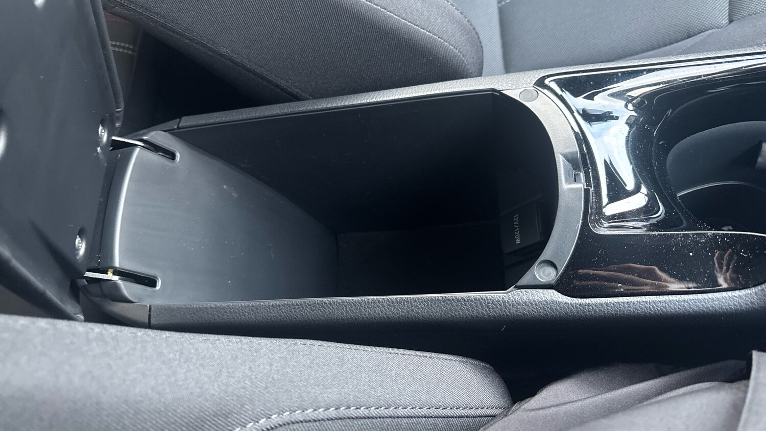 Used Toyota C-HR 2023 for sale - 76159935: Photo 62