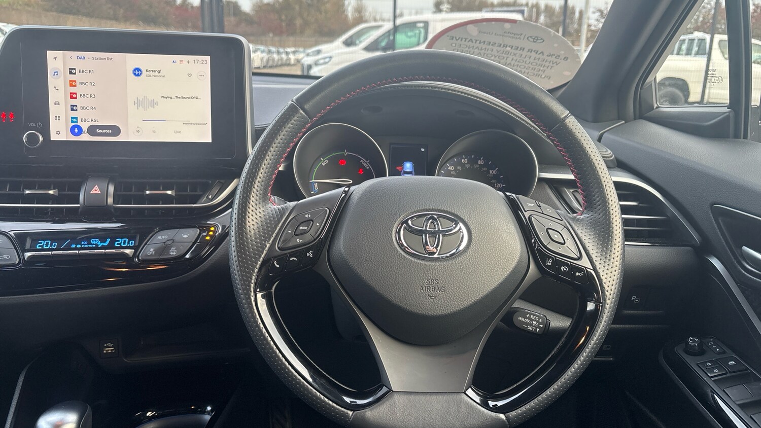 Used Toyota C-HR 2023 for sale - 76159935: Photo 8