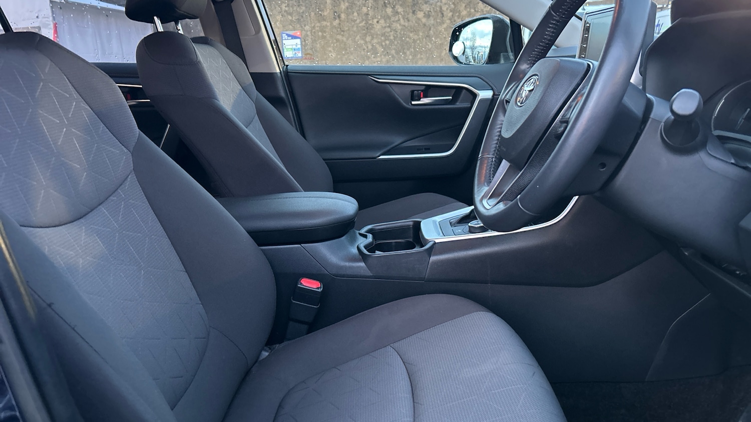 Used Toyota RAV4 2020 for sale - 77508326: Photo 11