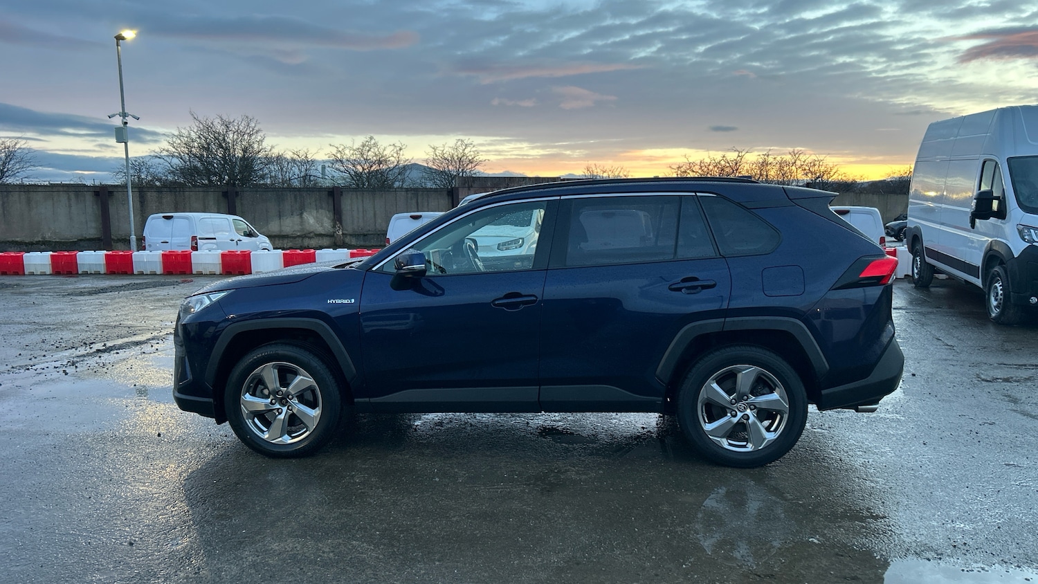 Used Toyota RAV4 2020 for sale - 77508326: Photo 17