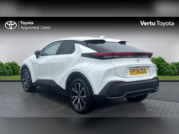 Used Toyota C-HR 2024 for sale - 78906121: Photo