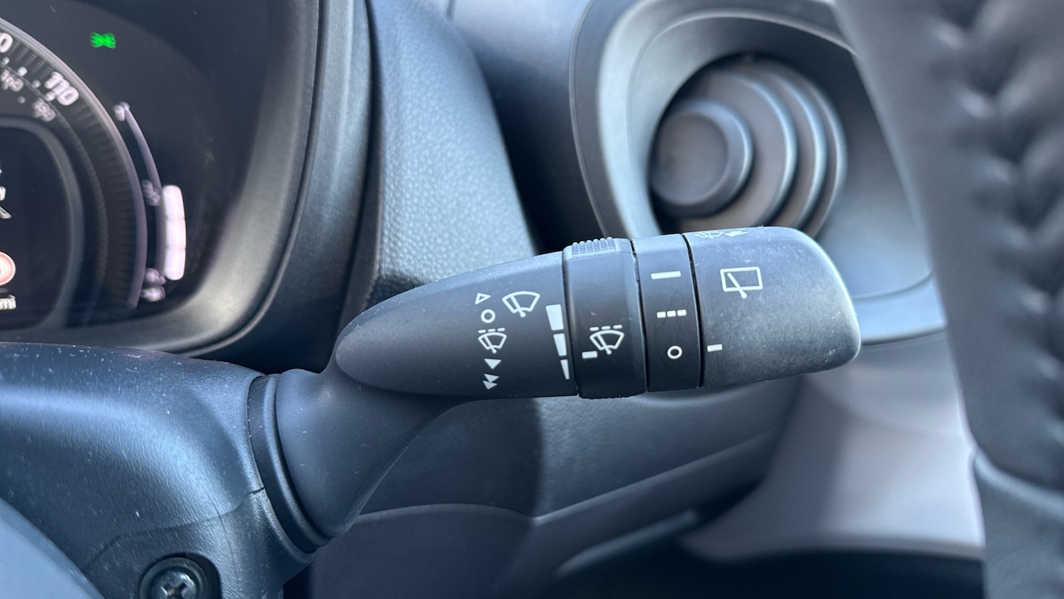 Used Toyota Aygo X 2023 for sale - 77921183: Photo 35