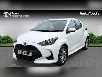 Used Toyota Yaris 2023 for sale - 79098944: Photo