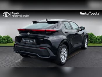 Used Toyota C-HR 2025 for sale - 79705864: Photo