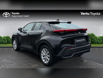 Used Toyota C-HR 2025 for sale - 79705864: Photo