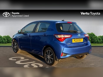 Used Toyota Yaris 2018 for sale - 77001762: Photo