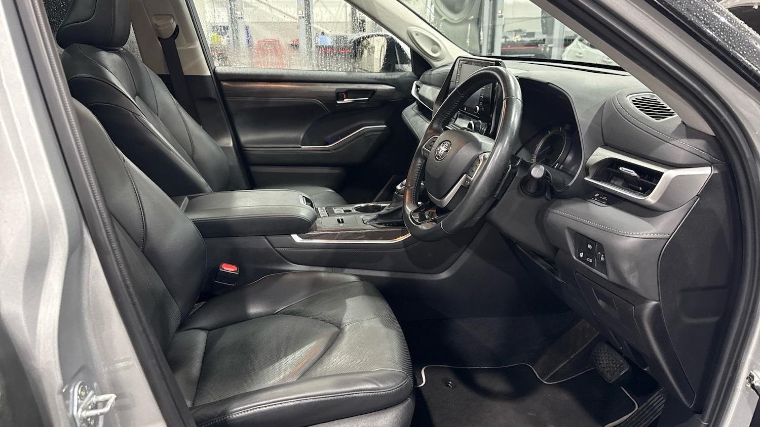 Used Toyota Highlander 2022 for sale - 76643254: Photo 11