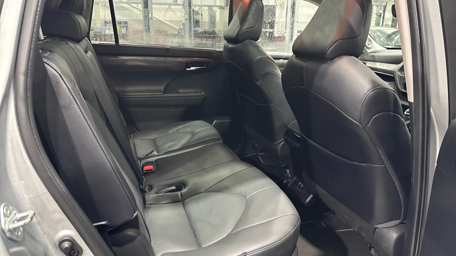 Used Toyota Highlander 2022 for sale - 76643254: Photo 12